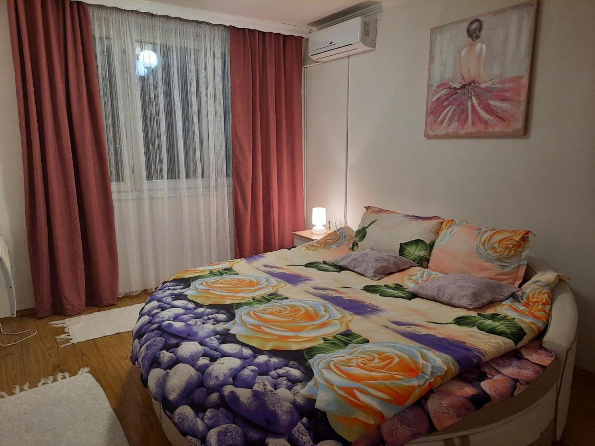 Apartman Rada 2 Bijeljina Exterior photo